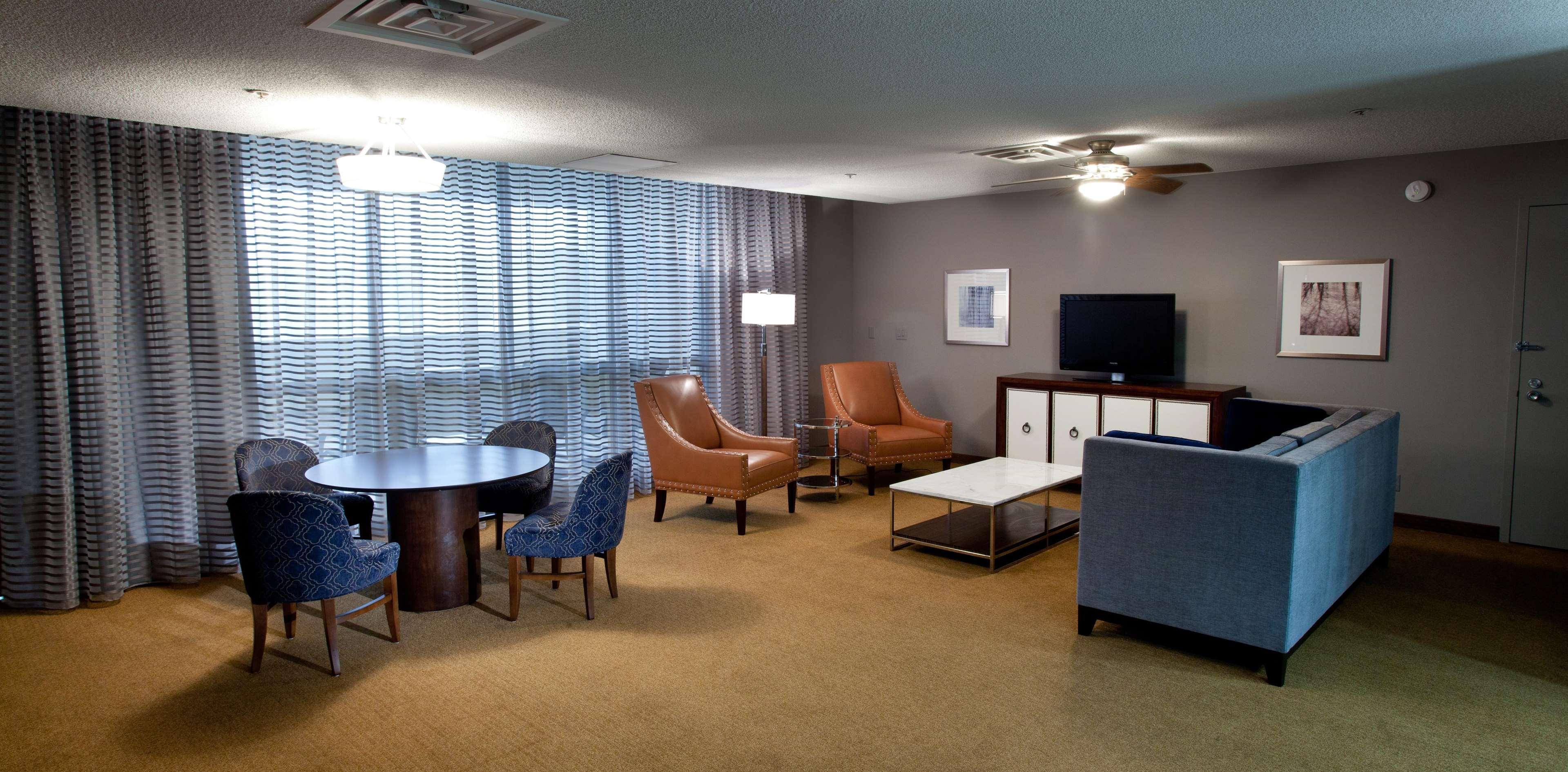 Doubletree By Hilton Bloomington Minneapolis South Exterior foto