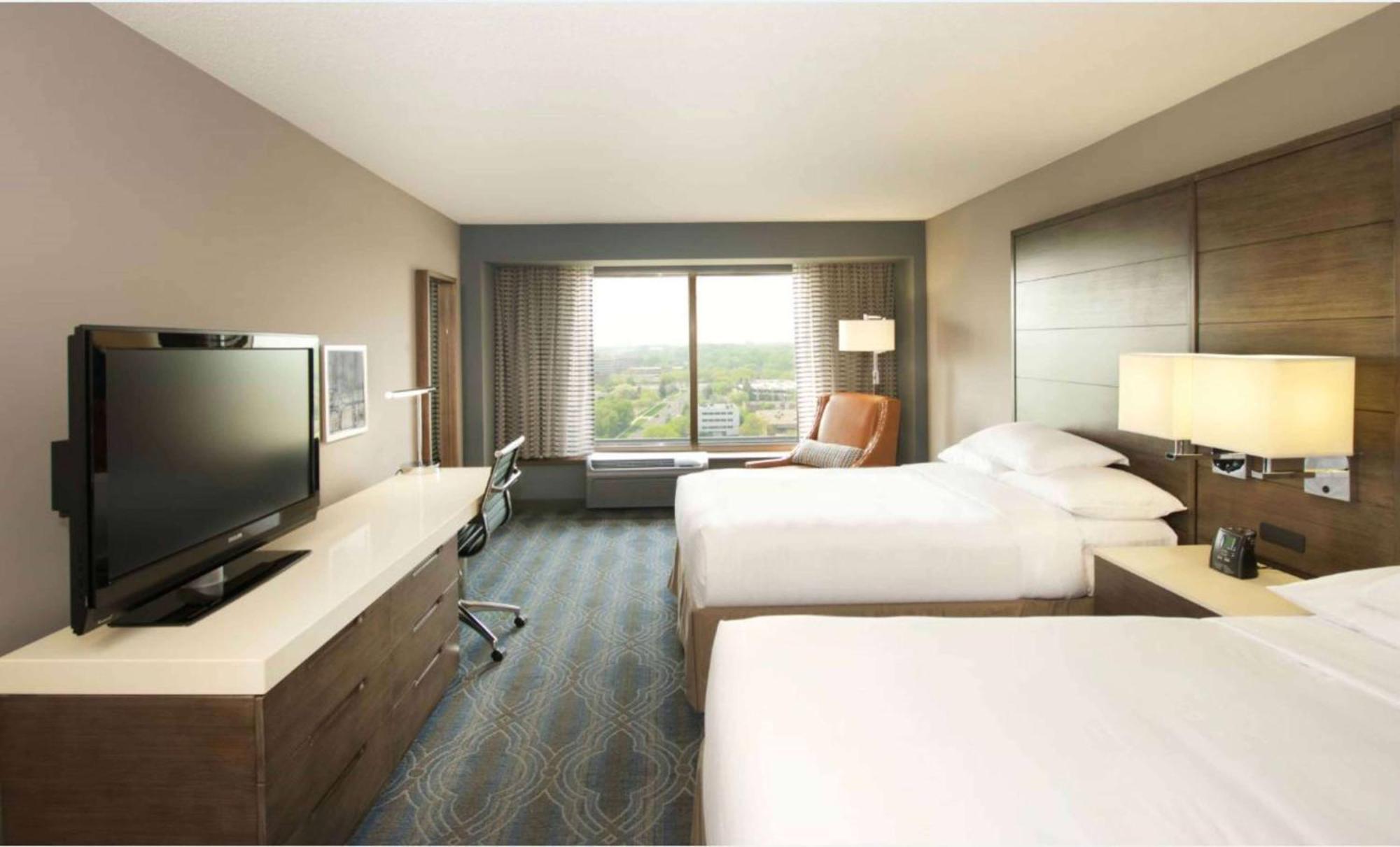 Doubletree By Hilton Bloomington Minneapolis South Exterior foto